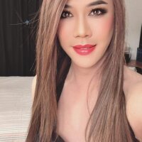 6 Queen Leila photo