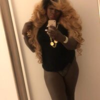 5 Curvy Coco photo