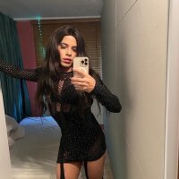 4 Bruna Hotts photo