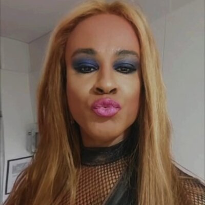 Britney Xxl