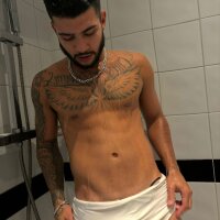 4 Bryanhottxl photo