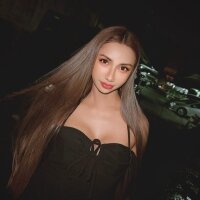 8 Cream photo