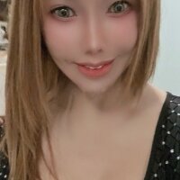 2 Linda photo
