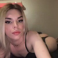 2 Kira Babe photo