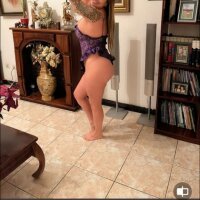 8 New Latina photo