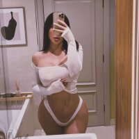 3 Yasmin Habibti photo