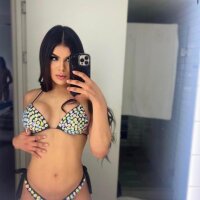 5 TS Luana photo