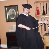 3 Head Mistress photo