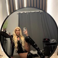 3 Chloe Xxl photo