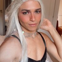 4 Mia Miller photo