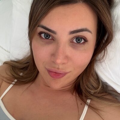 TS Ella