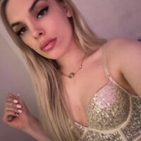 7 Kira Babe photo