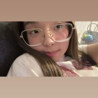 2 Tina Thai photo