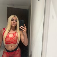 3 Sara photo