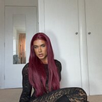8 Isabelli Urach photo