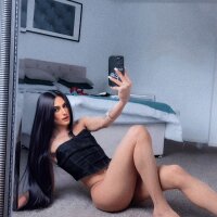 2 Ella Fernandez photo