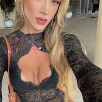 3 Carol Trentini photo