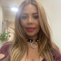 4 Hotlatinacamila photo