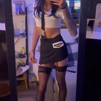 2 Leanne Summers photo