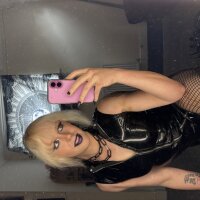 4 Val Valentine photo