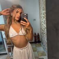 7 Mikaelly Xxl photo