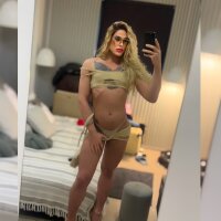 3 Chloe Nunes photo