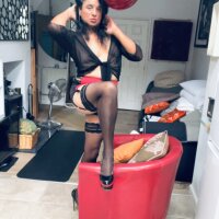 1 British Serena photo