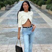 8 Filipina Georgina photo