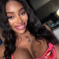 4 Naomibanks photo