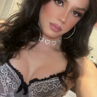 9 Isabella Xl photo