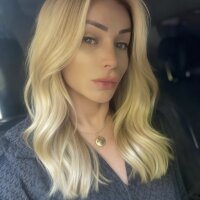 8 Lara Gabriela photo