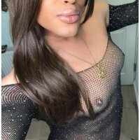 2 Cristal Oliveira photo