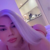 5 Hailey Carter photo