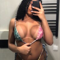 9 Gabriela Reis photo