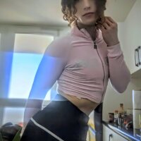 5 Hayley England photo