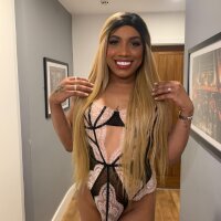 1 Kloe Brazilian photo