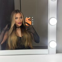 2 Bruna Hot photo