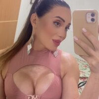 18 Alice Dcastro photo