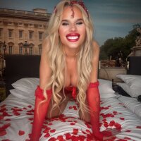 1 Melanie photo