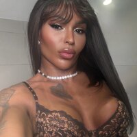 8 Celine Brazilian photo