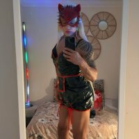 13 Kyara Lins photo