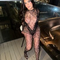 7 Tall Girl photo