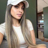 13 Xxl Larissa photo