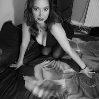 1 Naty Latina photo