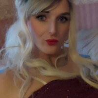 2 Sluttybelle photo