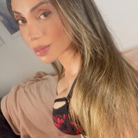 1 Alice Dcastro photo