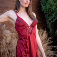 16 Bonnie Brown photo