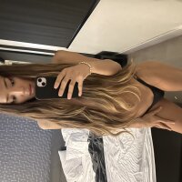 4 Mistress Hadid photo
