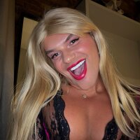 3 Gisele Ladyboy photo