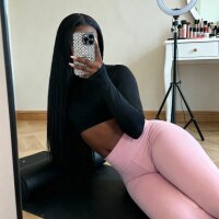 1 Naomi photo